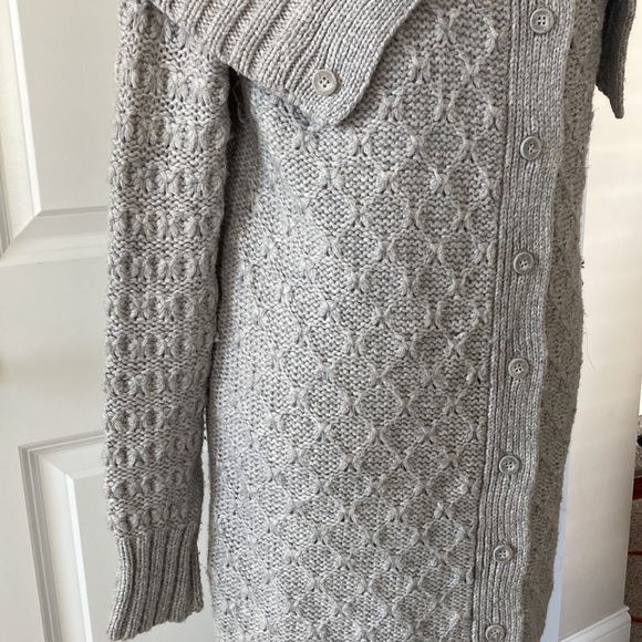 Sparrow medium cardigan sweater gray button down - Picture 4 of 11